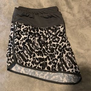Running shorts